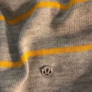 Lululemom grey and yellow wrap sweater